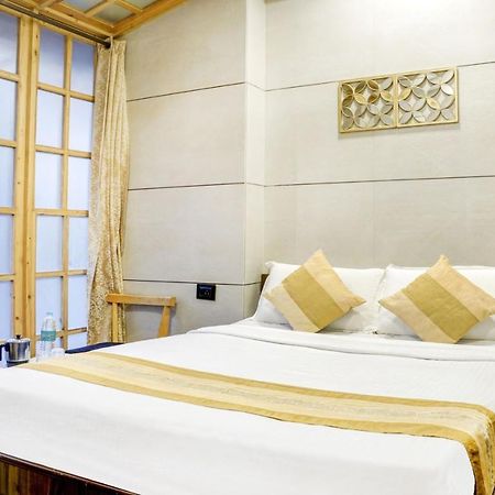 مومباي Hotel Rooms Dadar Near Station المظهر الخارجي الصورة