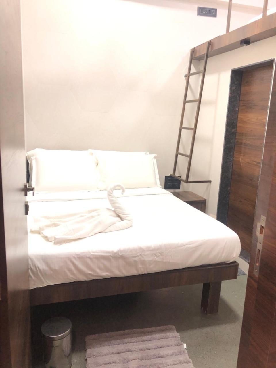 مومباي Hotel Rooms Dadar Near Station المظهر الخارجي الصورة